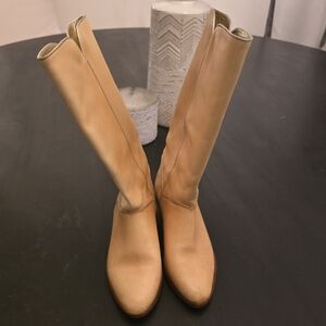 Vintage sand Nine West size 5